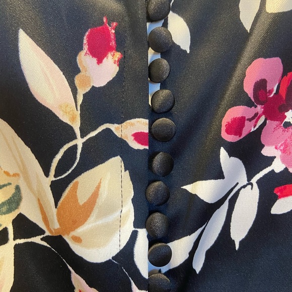 Floral WHBM fit & flare cocktail dress - Picture 3 of 7